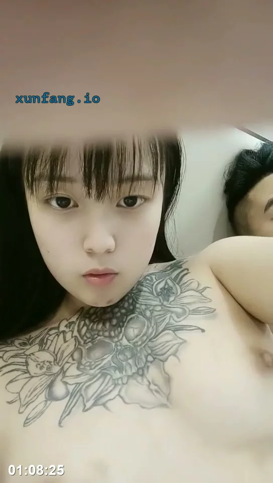 五彩绿诱惑啪啪直播间狂野喷射秀 剧情截图 5