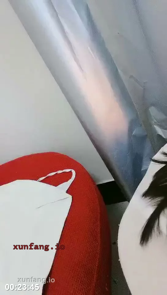 张心妍：清纯邻家女孩的私密诱惑 剧情截图 5