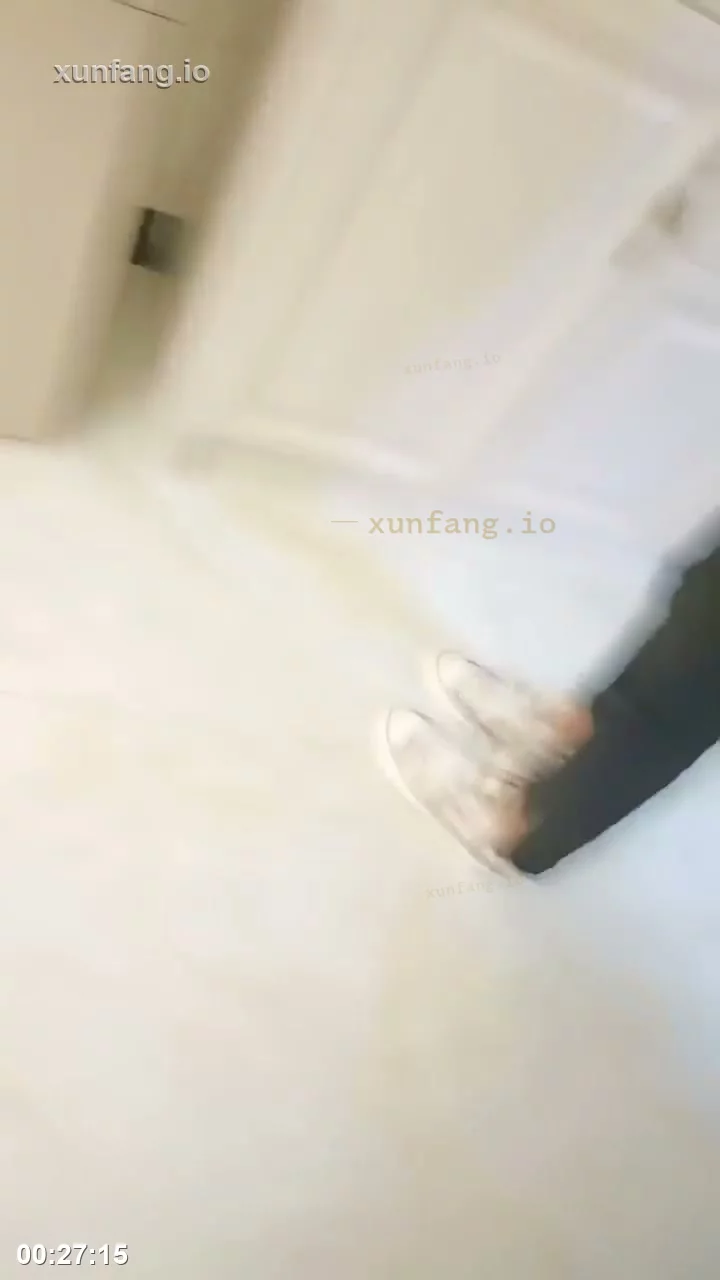 单纯恋爱脑瑶瑶被骗自慰到高潮 剧情截图 2