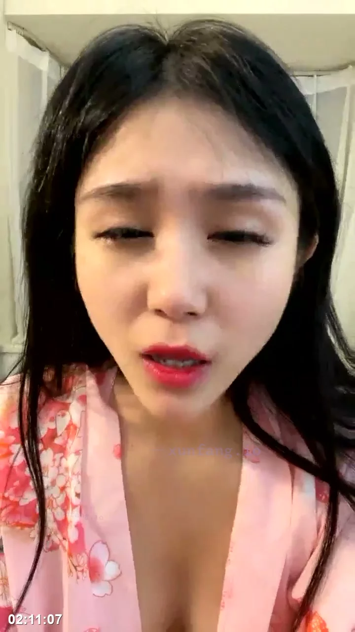 爱吸精的小骚货被操到腿软 剧情截图 5