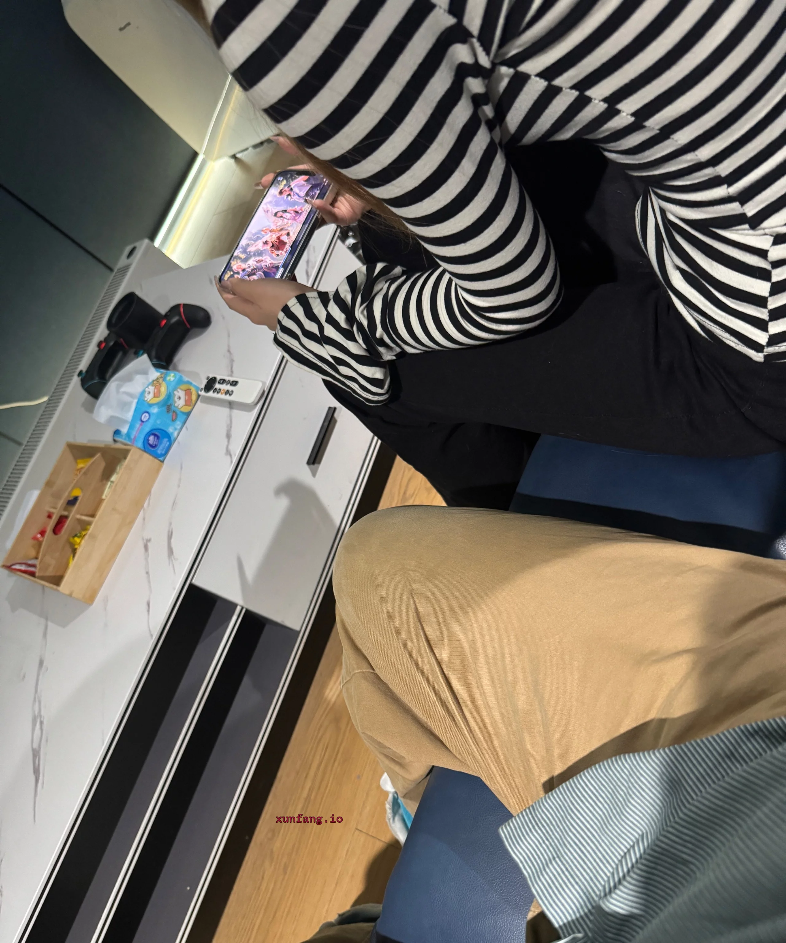 河西区 河西洞庭路19岁嫩妹亲摸 实拍图 1