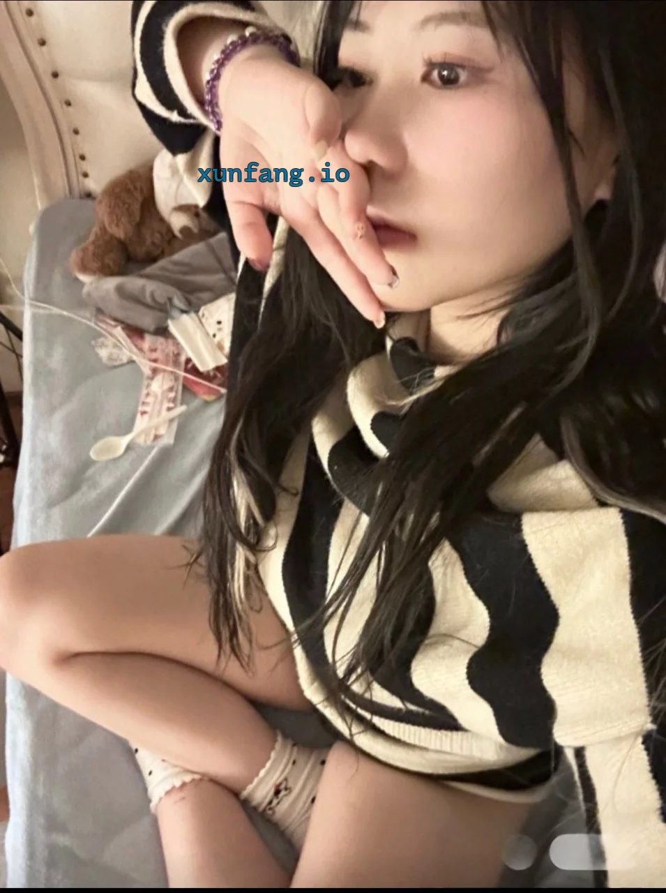 南京市 鼓楼区 鼓楼前凸后翘大胸少女 实拍图 3