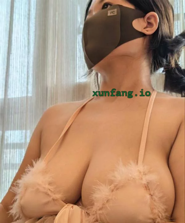 柳州市 柳州八一路巨乳听话妹 实拍图 1
