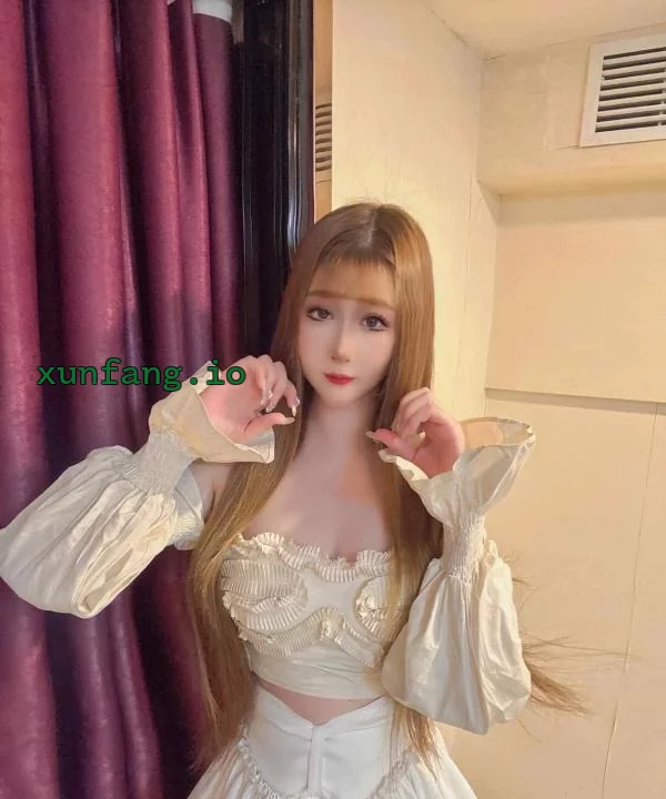 南开区 南开童颜巨乳洋妞波推舌吻 实拍图 2
