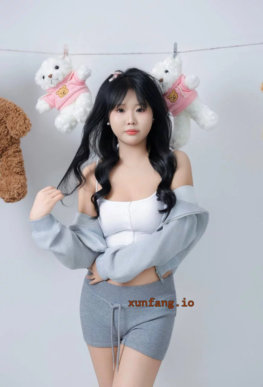常州市 武进区 武进小葡萄翘臀嫩妹丝袜制服 实拍图 1