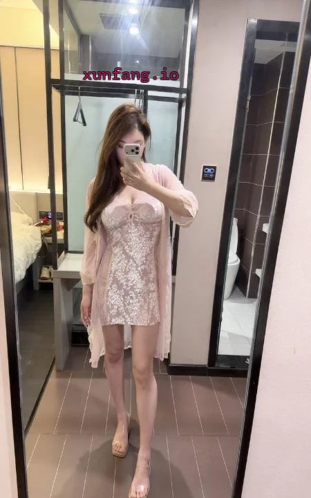 成都市 武侯区 神仙树小曼大奶深喉夹击女王 实拍图 3