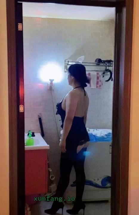 西安市 莲湖区 西稍门肥臀熟女巨乳胸推 实拍图 2
