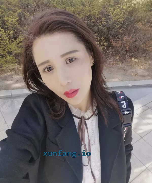 林芝市 巴宜区 巴宜佳佳熟女接吻有道 实拍图 1