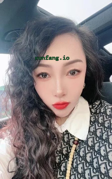 呼和浩特市 呼市女王丝足榨精高潮 实拍图 1