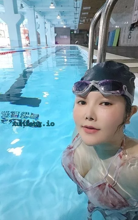 深圳市 宝安区 宝安熟女姐妹回归终于等到双飞 实拍图 1