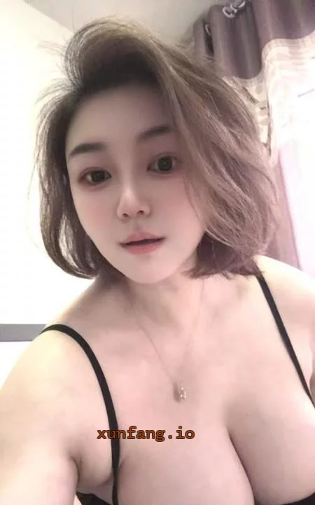 南昌市 胸更大的丰满姐姐丝袜口爆很主动 实拍图 2
