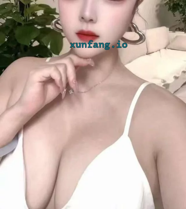长宁区 长宁爆乳肥臀小少妇情趣黑丝 实拍图 2