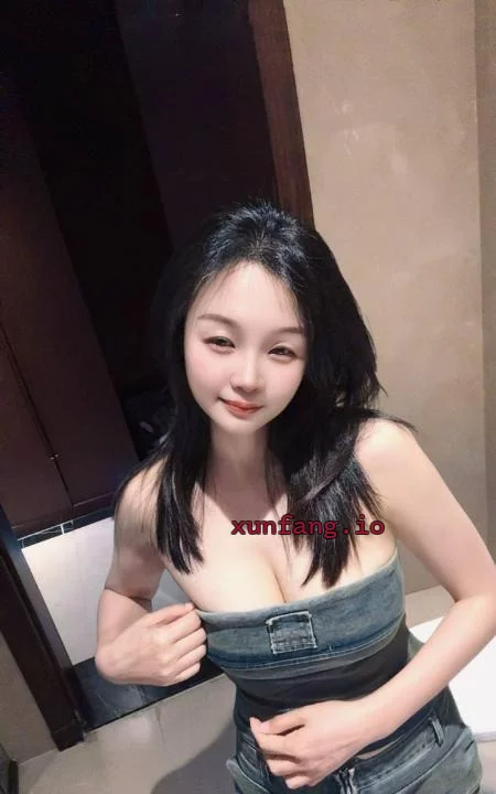 东莞市 南城老师艳舞后入顶夹 实拍图 1