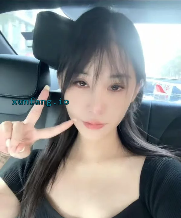 广州市 天河区 广州东站害羞少女 实拍图 1