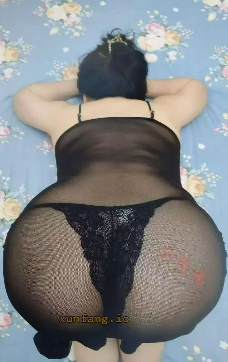 嘉定区 上海熟女小姐姐胸推臀推口活整根 实拍图 1