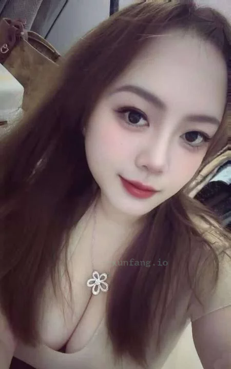 深圳市 龙华区 龙华36E欲女奶子手感起飞 实拍图 3