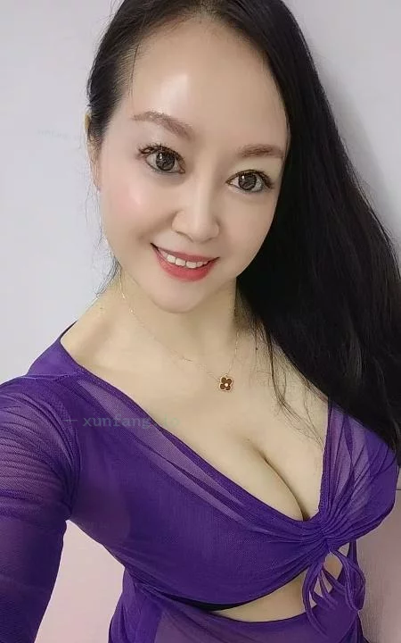 深圳市 罗湖区 罗湖丝袜熟妇地板传教士 实拍图 3