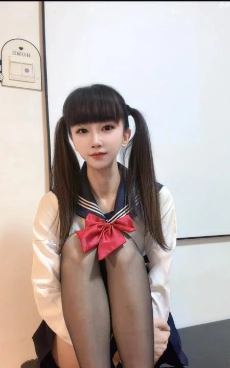 武汉市 洪山区 洪山区JK双马尾性感妹 实拍图 1