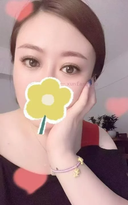 广州市 白云区 广州白云奶大臀熟妇 实拍图 1