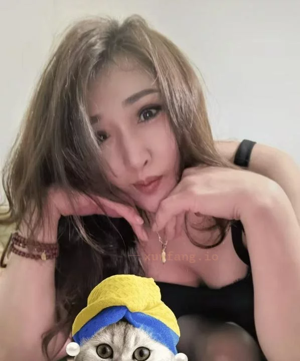 两江新区 江北东北长腿女红秋千倒立 实拍图 1