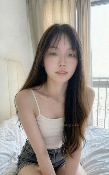 广州市 番禺区 番禺长腿妹子缠腰亲吻 实拍图 1