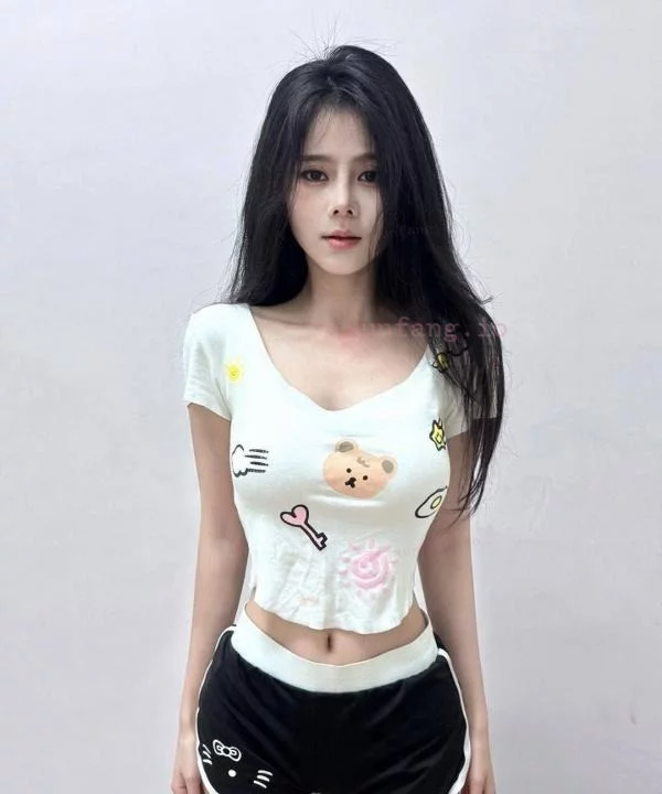徐汇区 徐汇萝莉嫩女大蛇吻极品 实拍图 1