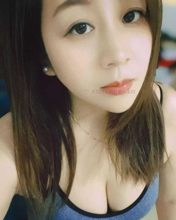 深圳市 龙华区 龙华大胸屁股沐沐女上深坐 实拍图 1