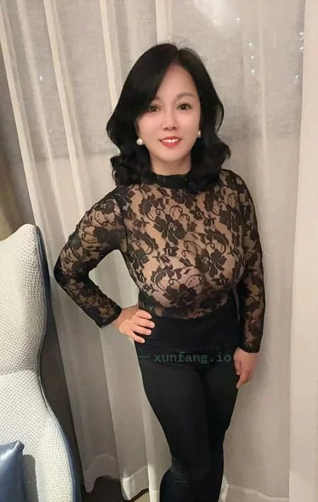 深圳市 宝安区 宝安固戍真胸骚妇姐姐 实拍图 1