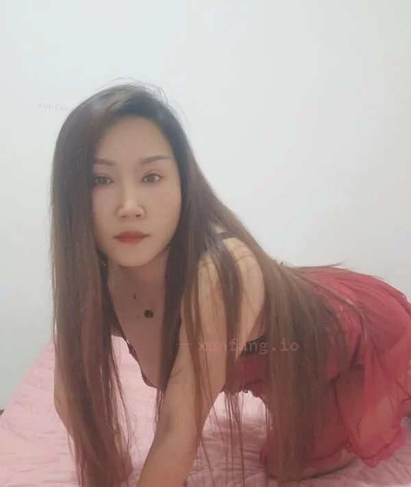 广州市 白云区 白云梅花园熟女舌吻猛插 实拍图 1