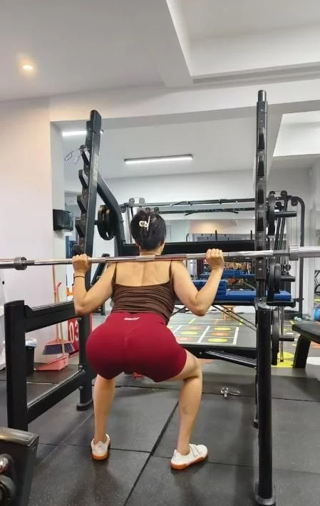 两江新区 渝北黄泥磅健身熟女全套 实拍图 1