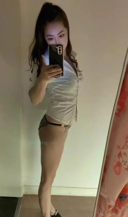 南京市 秦淮区 南京秦淮水床少妇耳边厮磨 实拍图 1