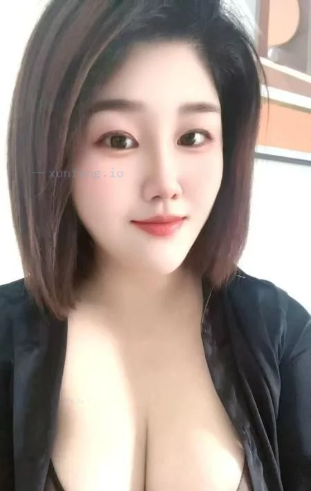 成都市 成华区 成华曼曼气质短发熟女 实拍图 1
