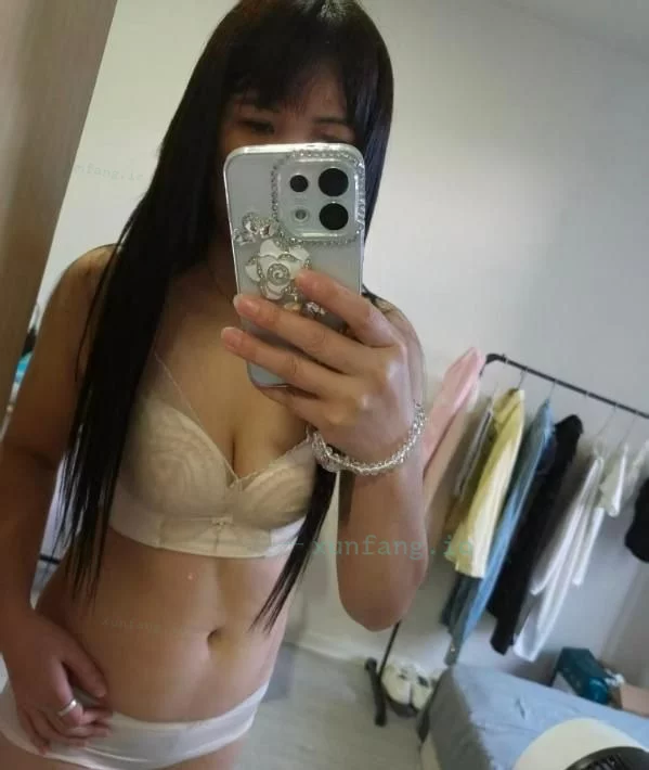 浦东新区 浦东人妻口活深喉很骚 实拍图 1