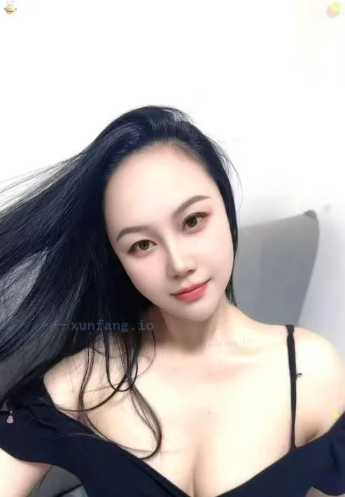 成都市 成华区 成都御姐细腰黑丝翘臀 实拍图 1