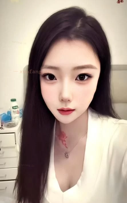 普陀区 普陀气质美女主动舌吻后入 实拍图 1