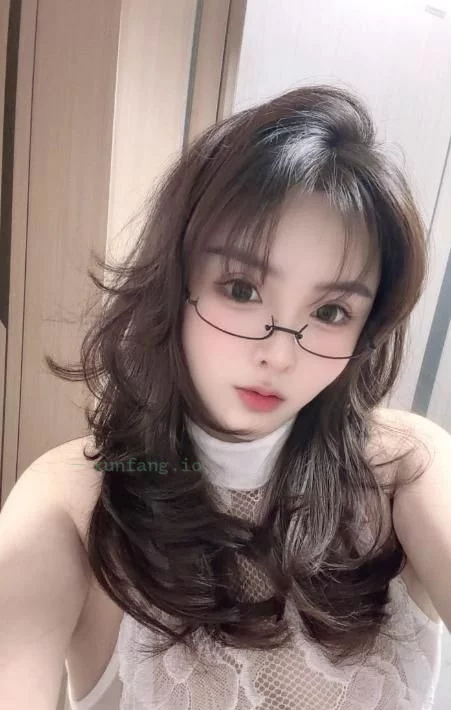 无锡市 锡山区 无锡萌萌兼职胸推舌头超灵活 实拍图 1