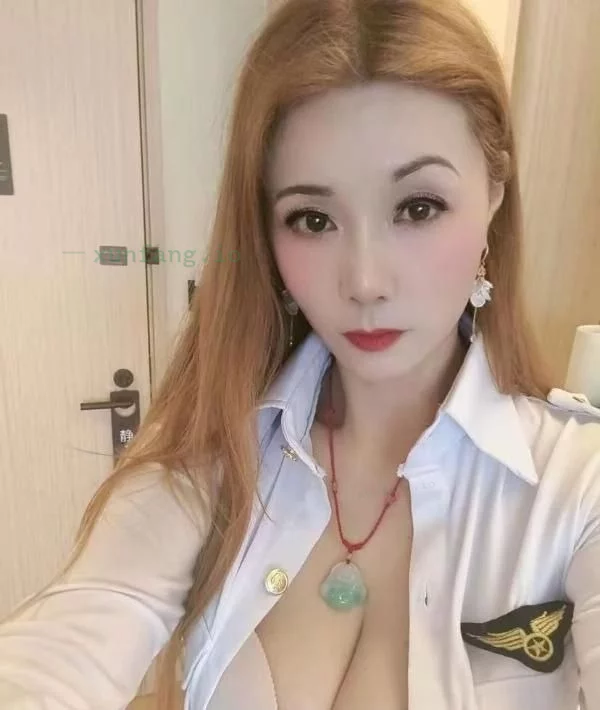 武汉市 汉阳区 汉阳腿长胸大思涵会玩很骚 实拍图 1