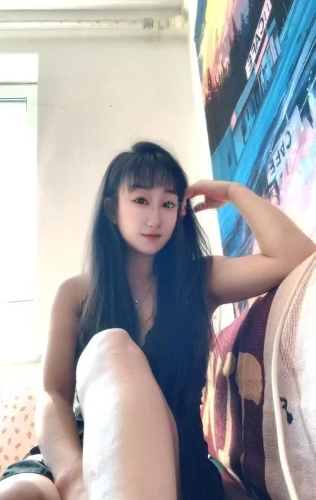 苏州市 吴中区 苏州丝足少妇过水漫游 实拍图 2