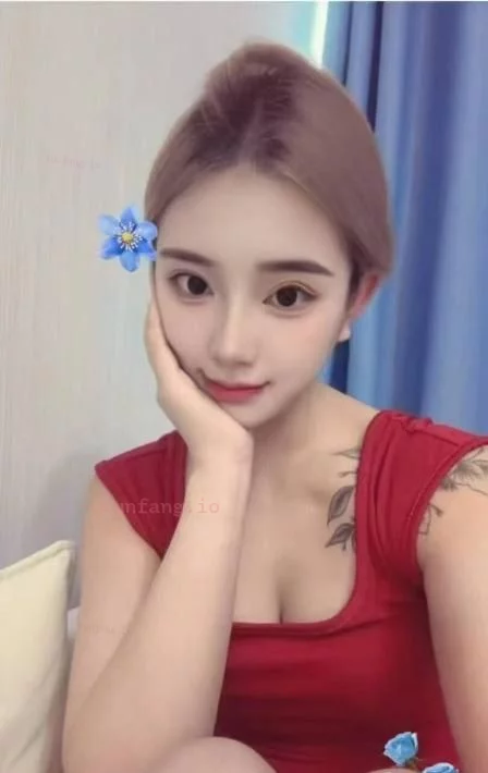 闵行区 闵行莲花南路性感御姐丝袜 实拍图 1