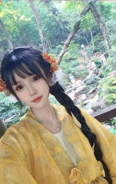 南京市 栖霞区 马群气质美女紧致包裹 实拍图 1