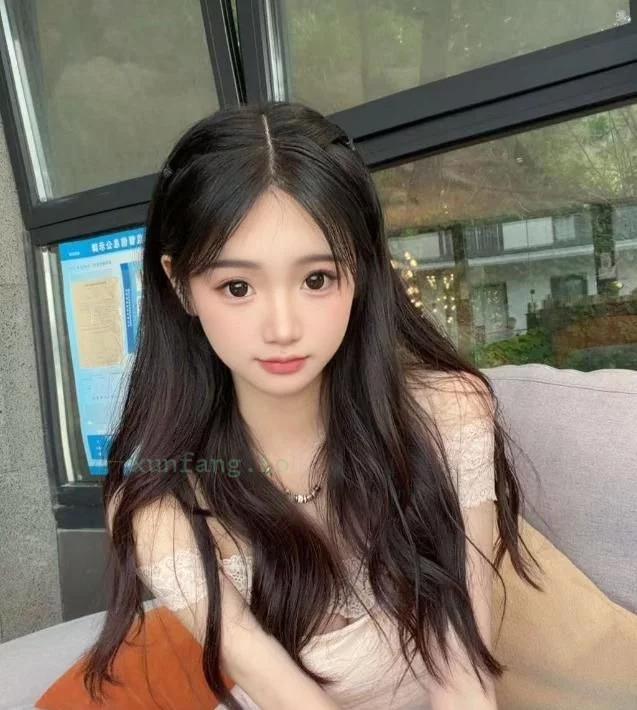 合肥市 合肥小悦儿耐看嫩妹亲嘴嘟嘴 实拍图 2