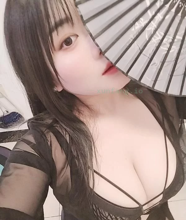 深圳市 龙岗区 坂田E胸大屁股妖娆女 实拍图 2