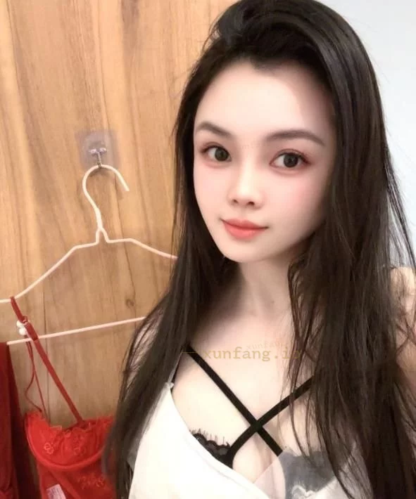 合肥市 蜀山区 合肥琳琳洗澡认真把玩真胸 实拍图 1