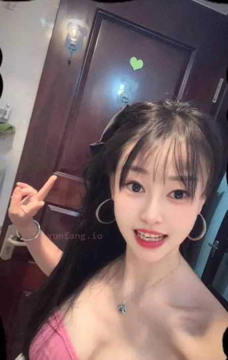 两江新区 渝北观音桥前凸后翘御姐 实拍图 2
