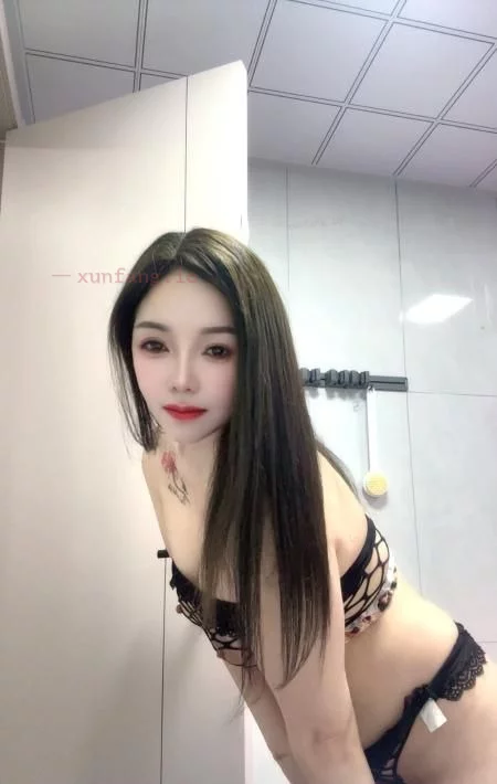苏州市 苏州小巧玲珑健谈妹子 实拍图 1