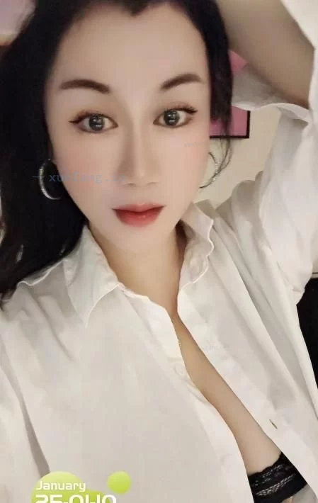 广州市 广州粉奶巨乳东北御姐莎莎 实拍图 1