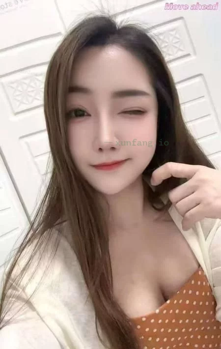广州市 天河区 天河丝足换装潮喷美女 实拍图 1