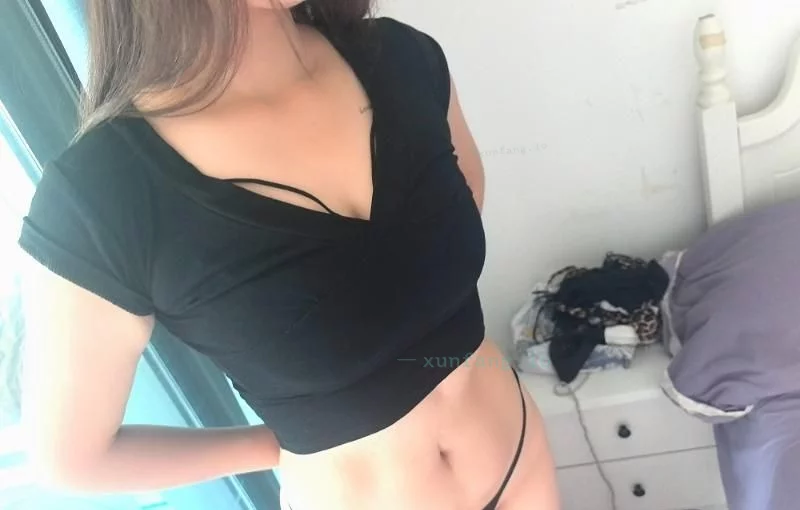浦东新区 周浦健谈香吻小姐姐 实拍图 1