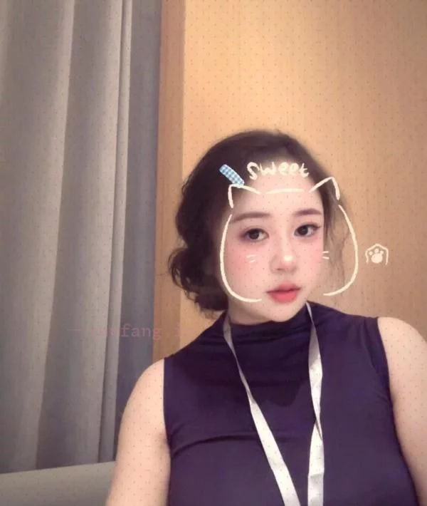 南京市 秦淮区 南京前凸后翘温柔风骚妹 实拍图 3