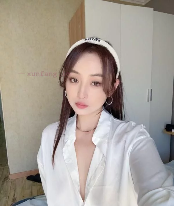 朝阳区 朝阳区小丽颖制服调情 实拍图 2